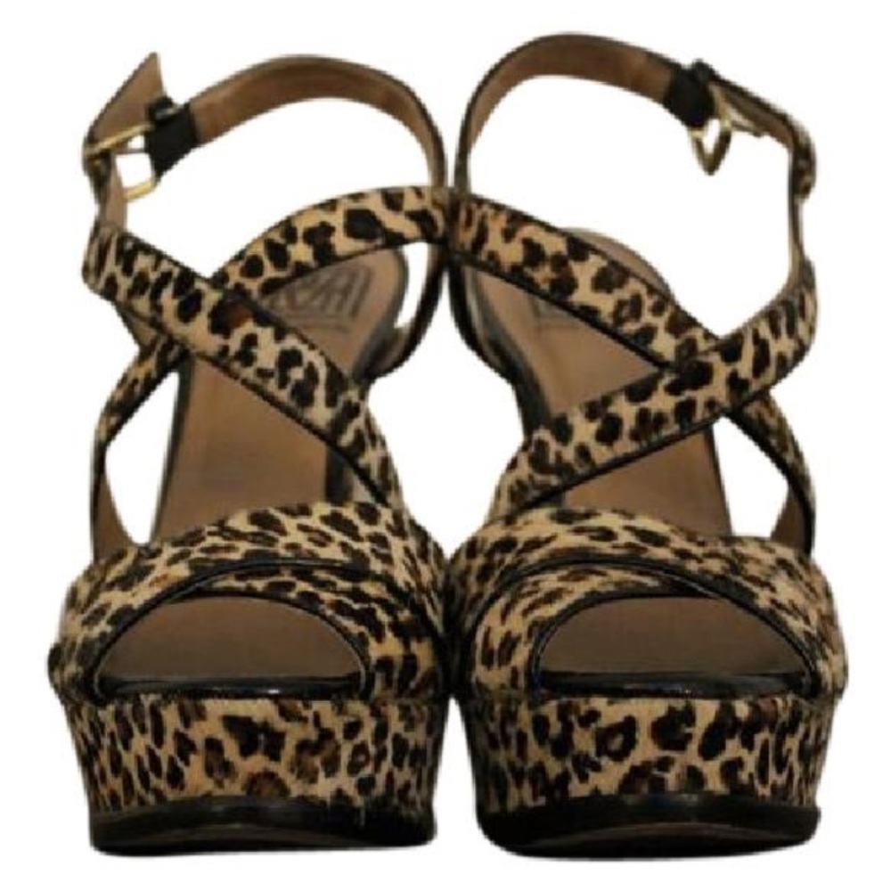 Cheetah print PLV heels in size 8! Gr8 condition