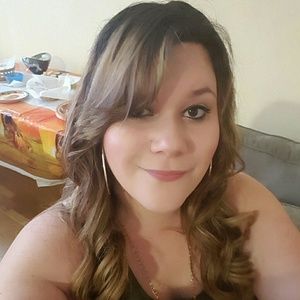 Meet your Posher, Melanie