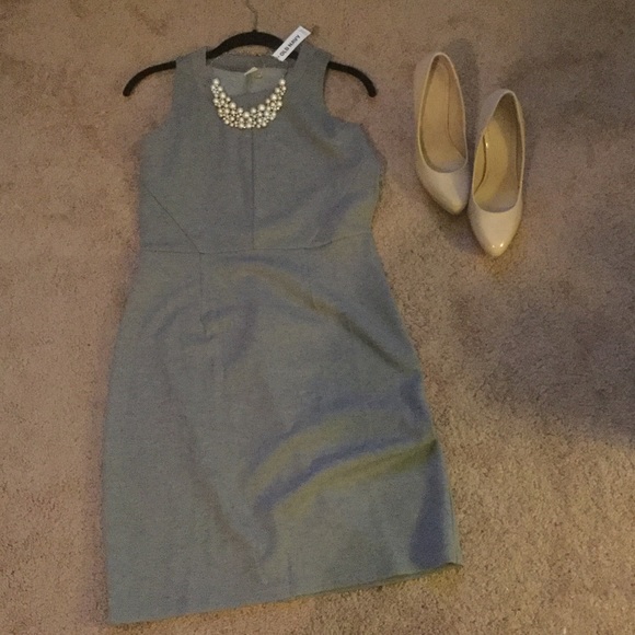 Old Navy Dresses & Skirts - NWT Old Navy Gray sleeveless, stretchy dress