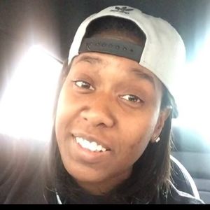 Meet your Posher, Nikki