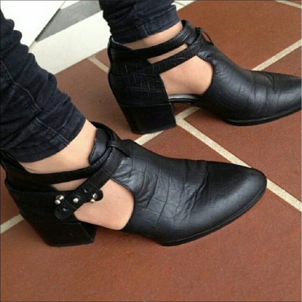SENSO Qimat leather booties