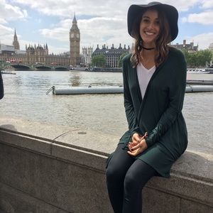 Meet your Posher, Alex