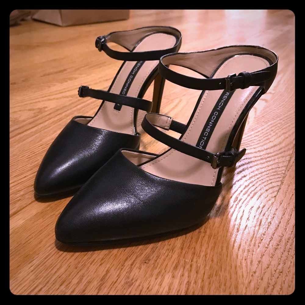 Strappy black pumps