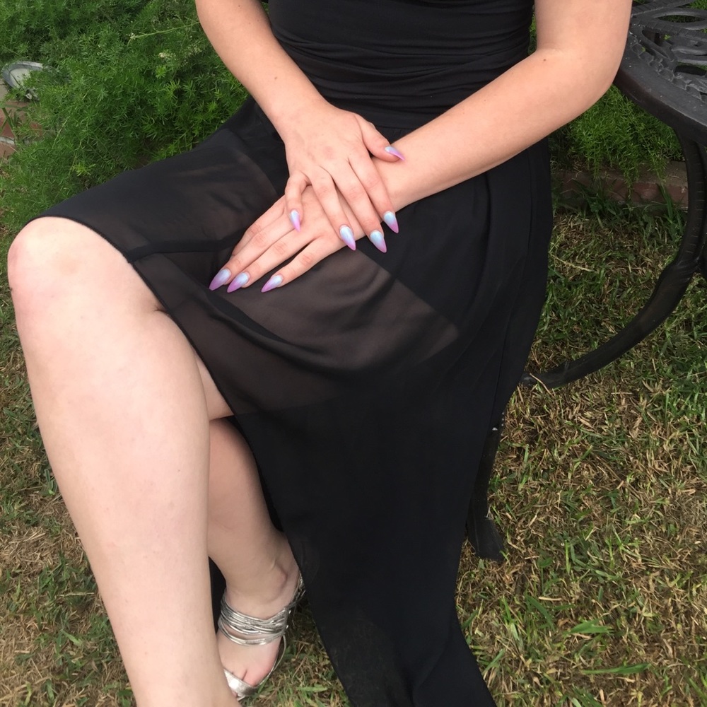 Ladies Hi-Low skirt