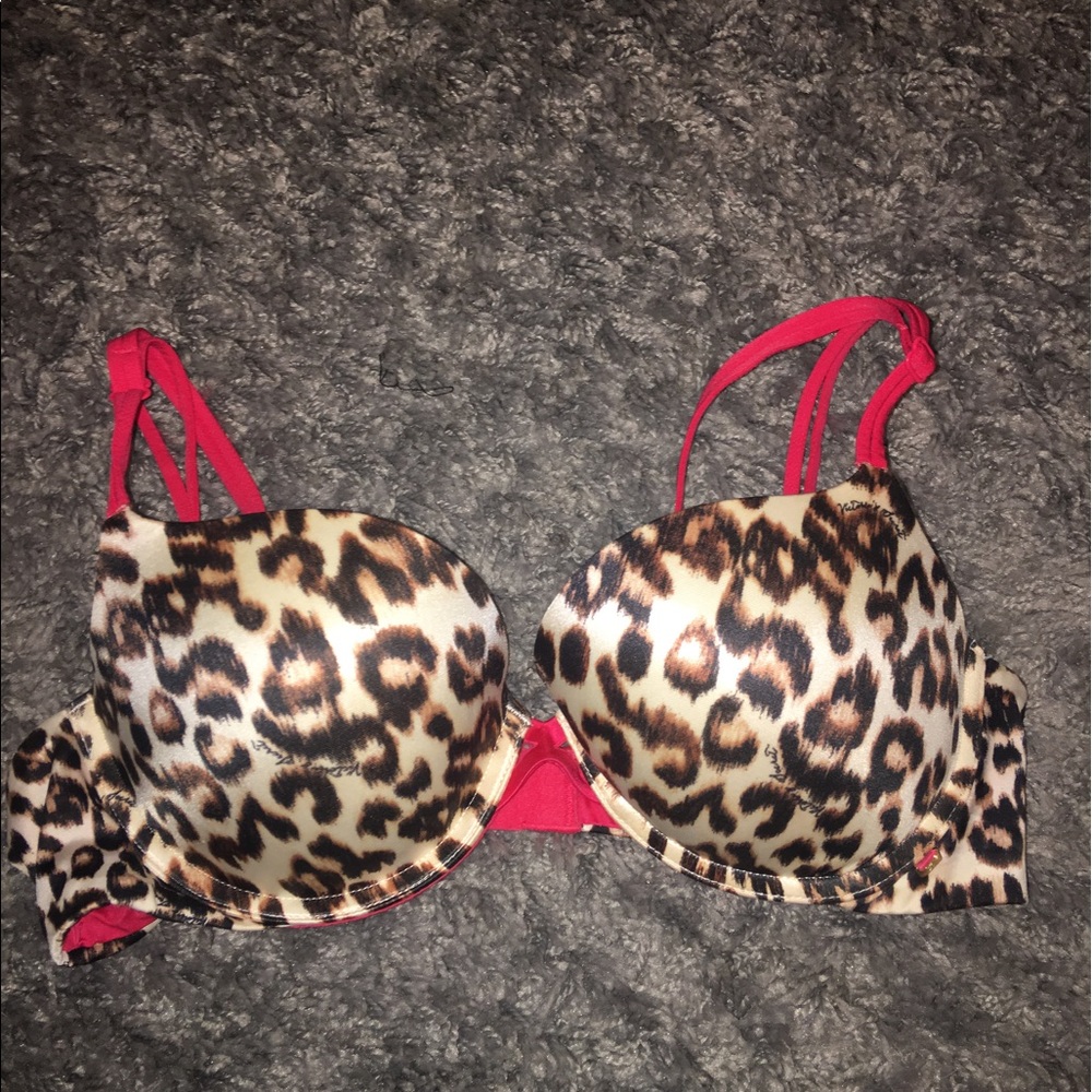 Sexy vs bra