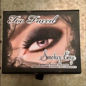 LIKE NEW Too Faced Smokey Eye eye shadow palette