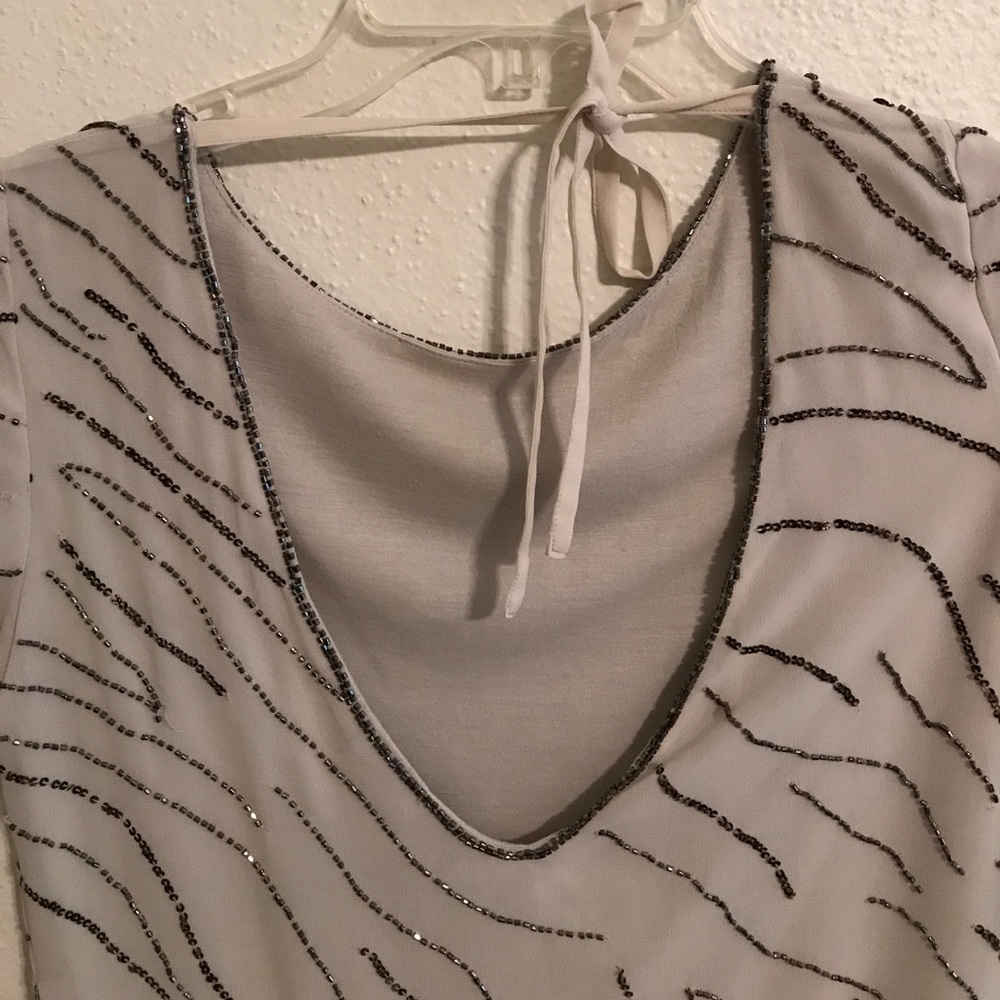 Dress - Picture 5 of 6