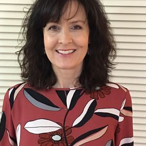 Meet your Posher, Elizabeth