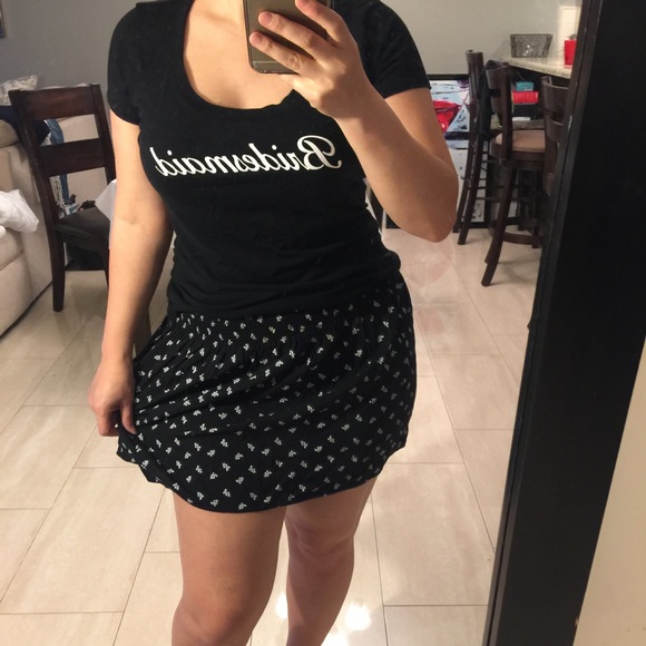 Bridesmaid t-shirt - Picture 3 of 5