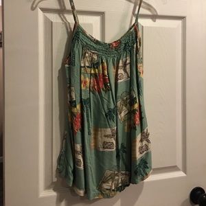 Spaghetti strap Hawaiian print top