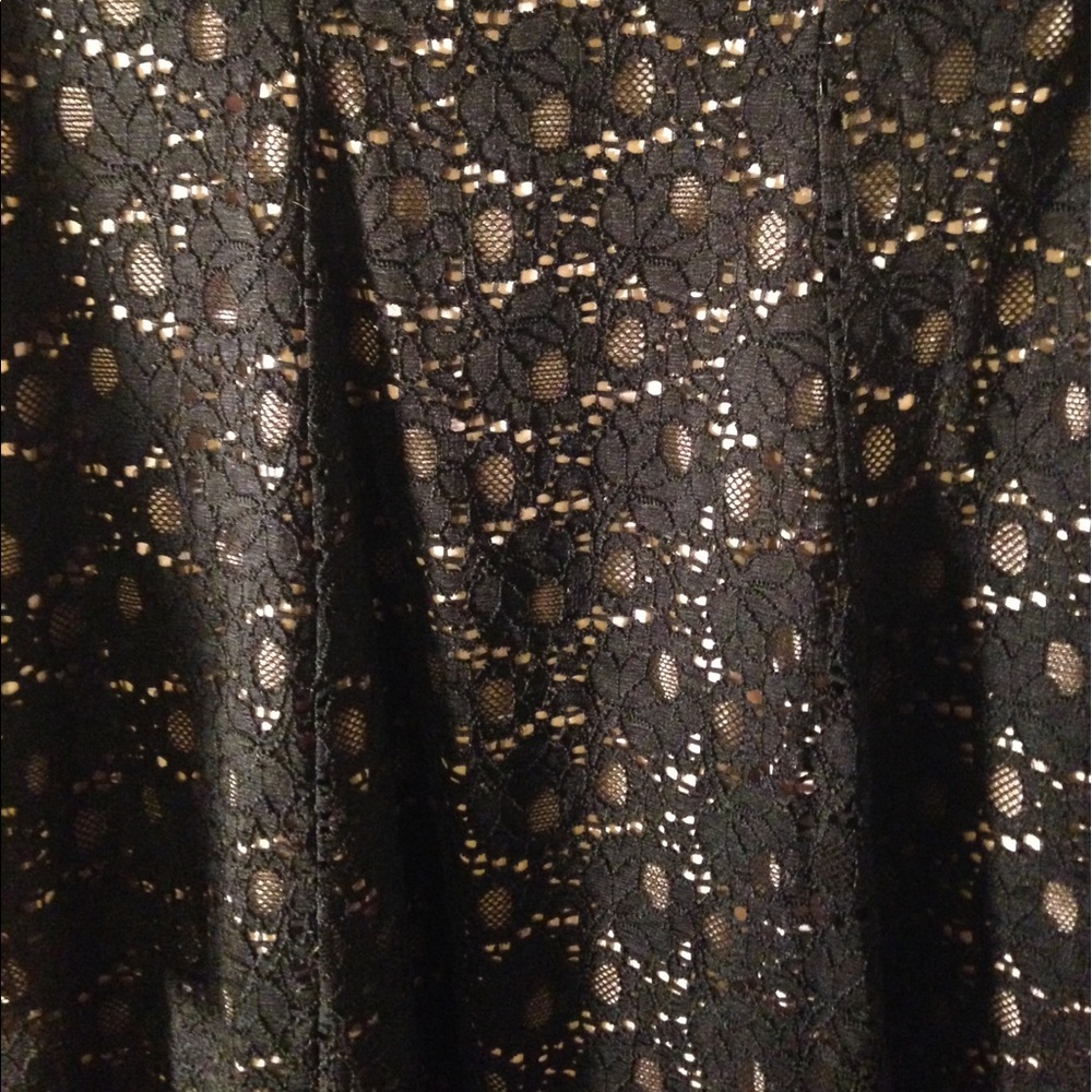 Black lace dress - Picture 8 of 8