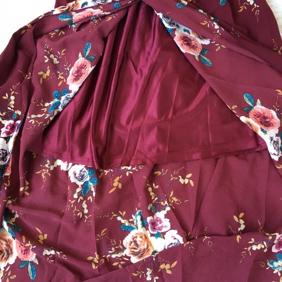 ❗️New! "Melody" Floral Burgundy Maxi Dress 🌸 - Picture 7 of 8