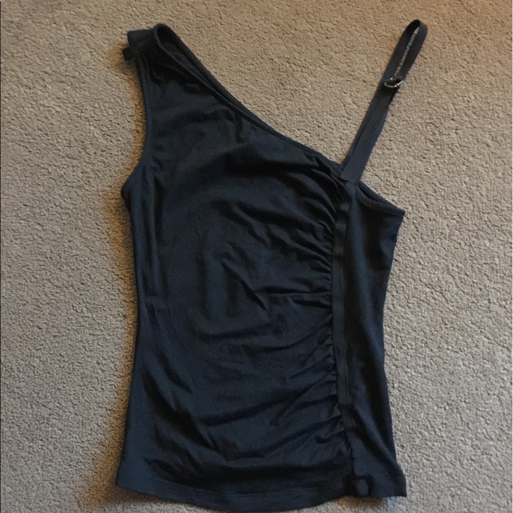 Express one shoulder tank