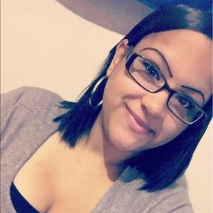 Meet your Posher, Sheila