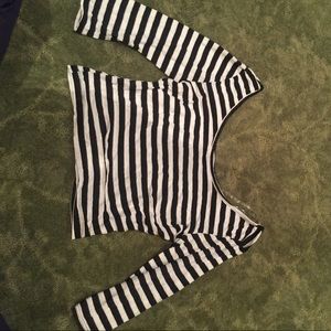 Stripped long sleeve crop top