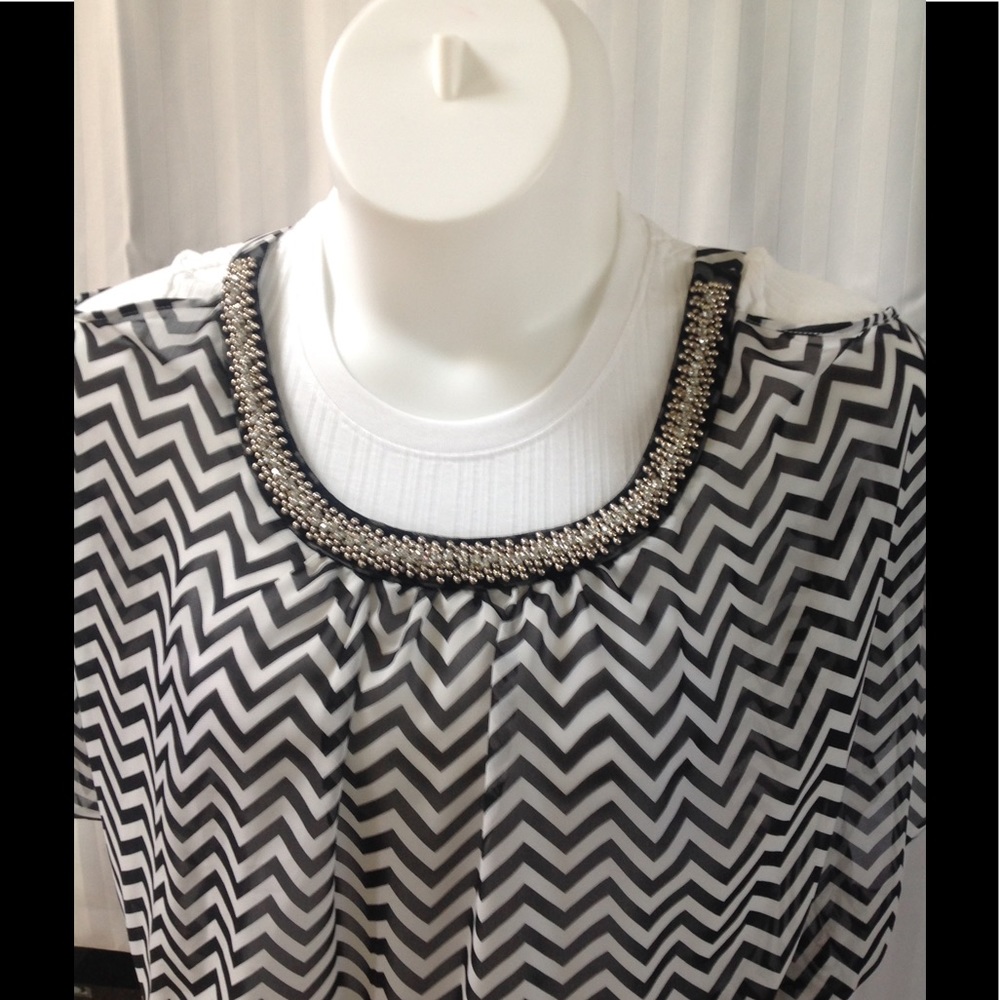 Studio Y blouse white and black w/beaded neckline