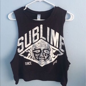 Sublime cropped shirt