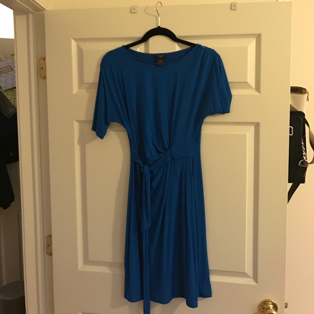 Anne Taylor blue dress