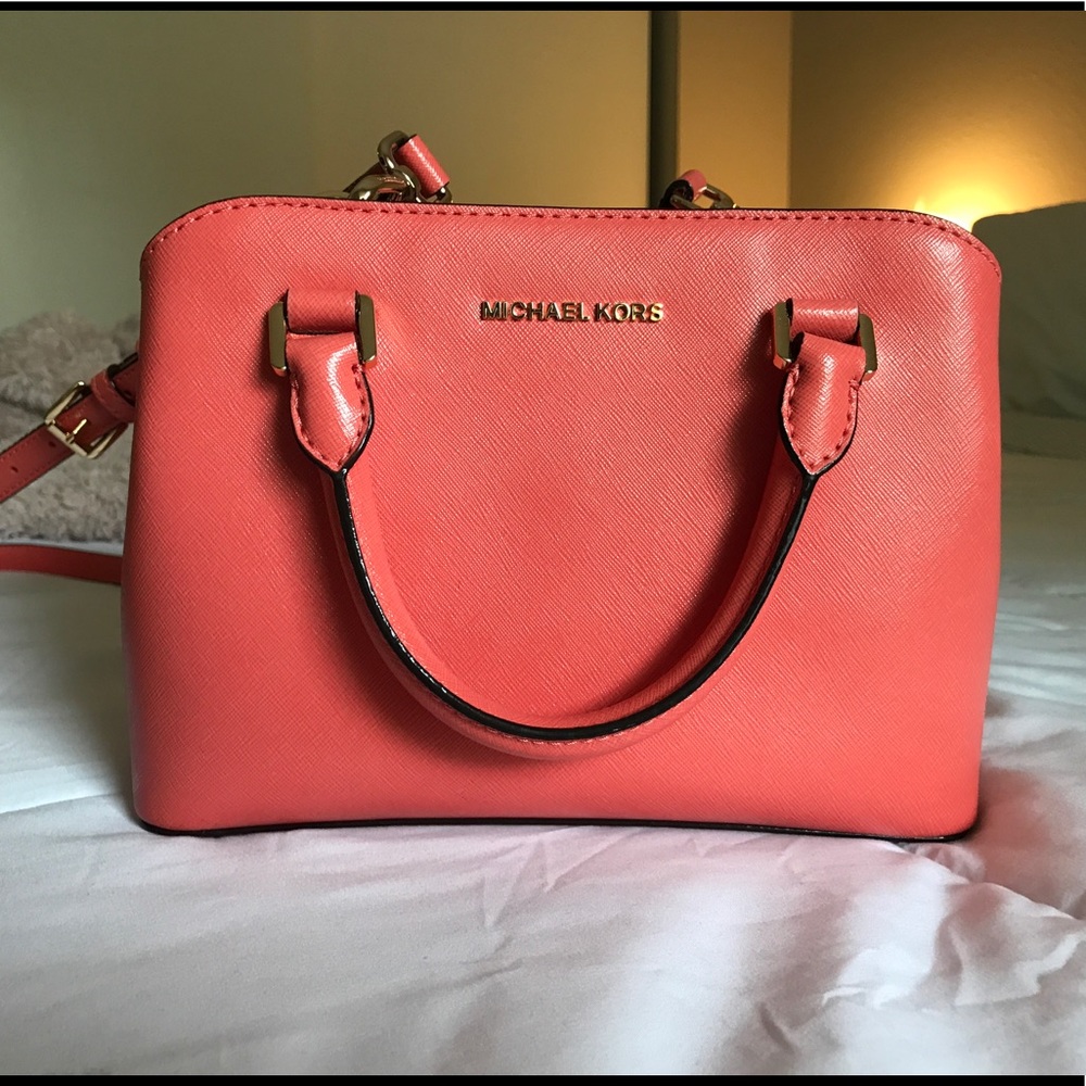 Michael Kors small savannah cross body bag