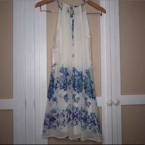 White and blue summer dress ✨