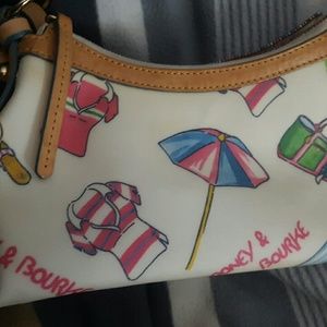 Dooney & Bourke Beach Print Shoulderbag