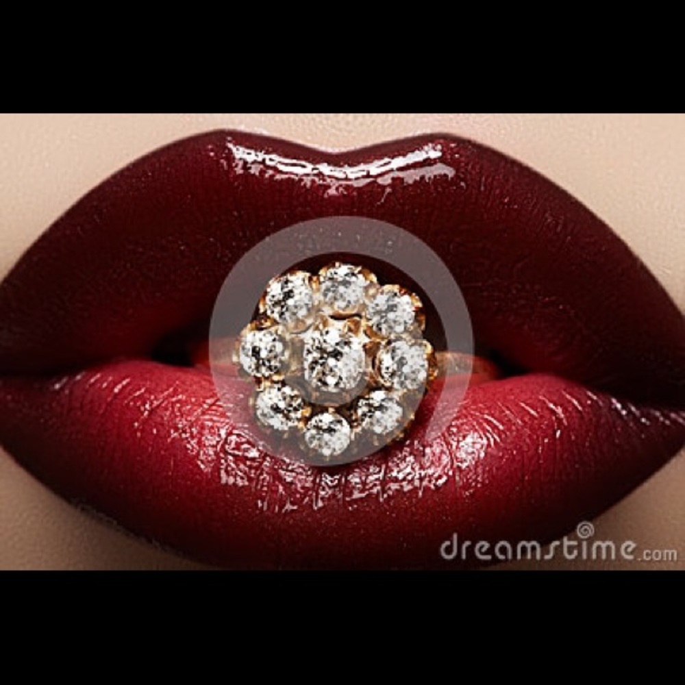 Meet your Posher, Andrea