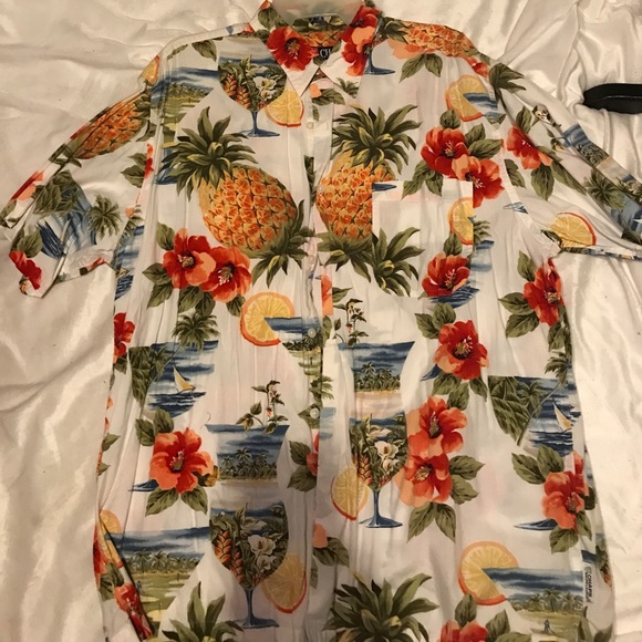 Chaps Other - Men's Hawaiian pineapple shirt