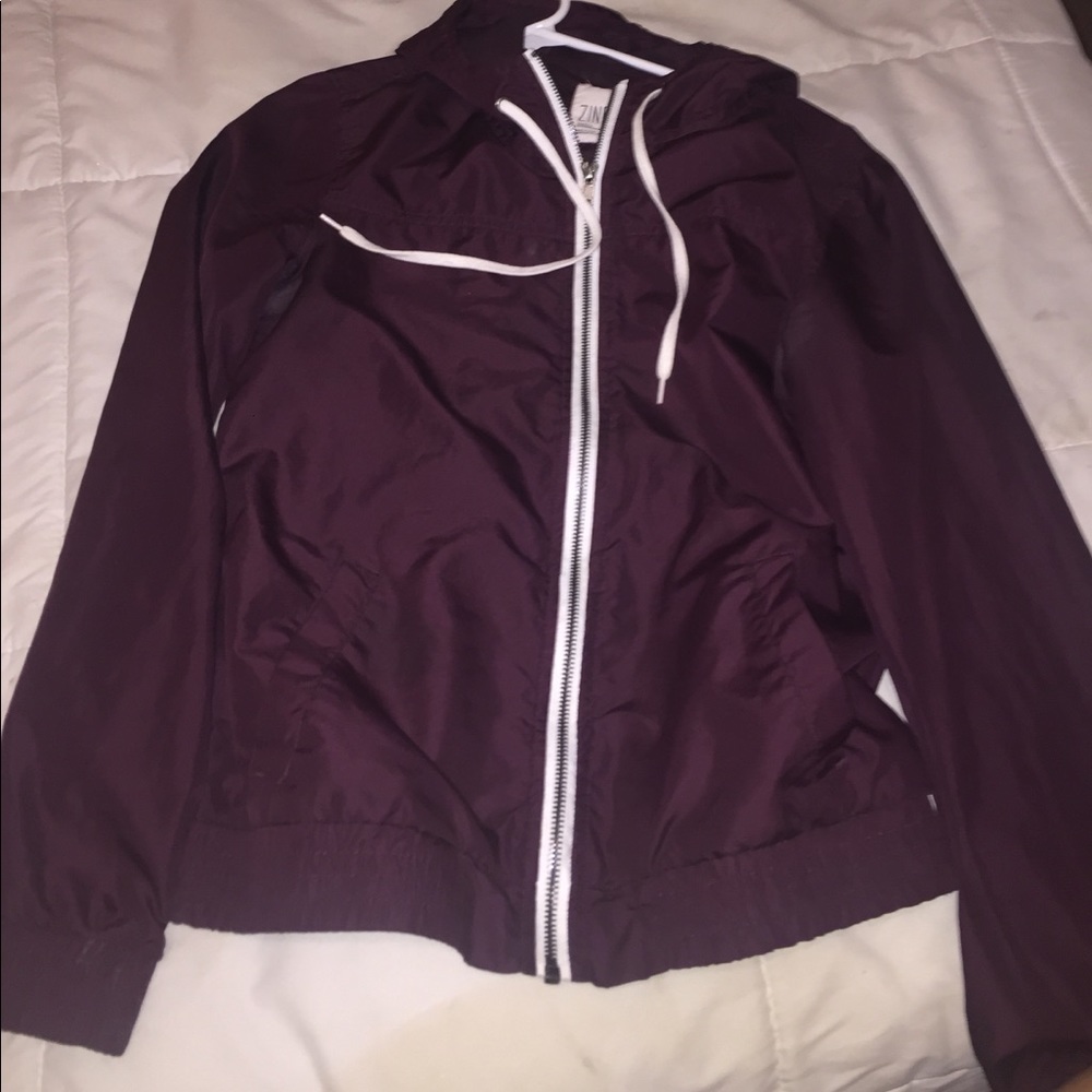 Zumiez burgundy windbreaker