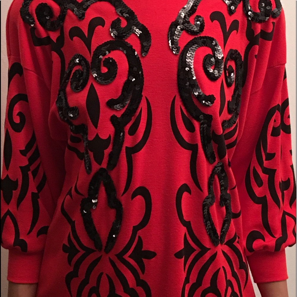 Vintage 1980s Black and Red Longsleeve Shirt