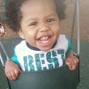 Meet your Posher, Chanelle