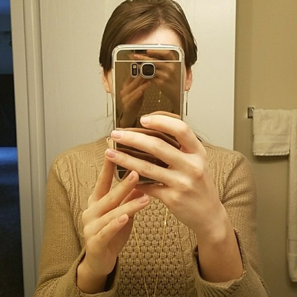 VERTICAL BAR CHAIN GOLD EARRINGS - Picture 4 of 6