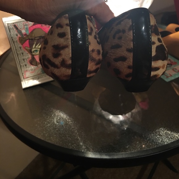 Nine West leopard hair shoes - Picture 3 of 4