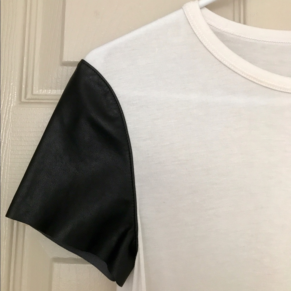 Minimalist Pleather Sleeve Tee