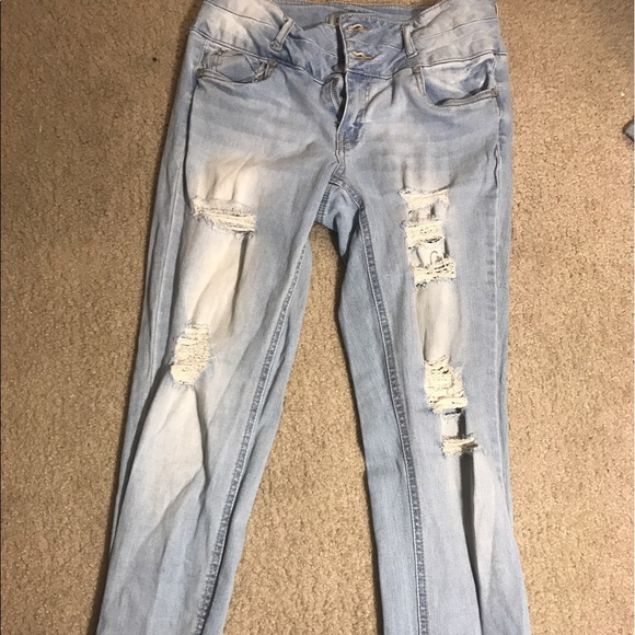 ripped jeans - Picture 1 of 4