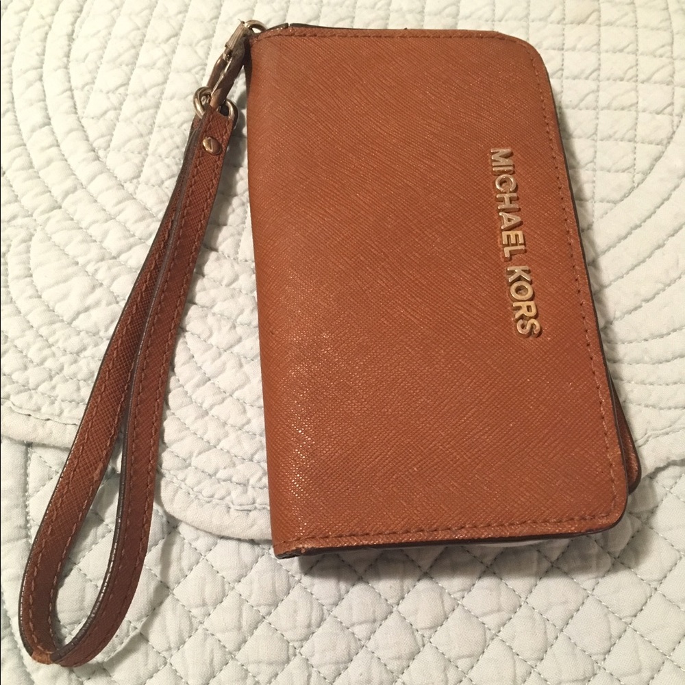 Michael Kors Wristlet