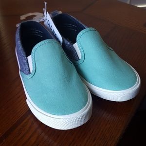Old Navy Boys slip on
