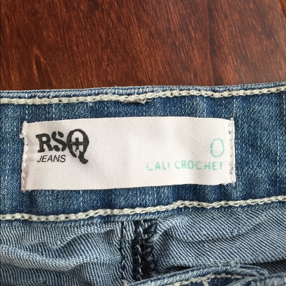 Tillys crochet bottom shorts - Picture 2 of 3