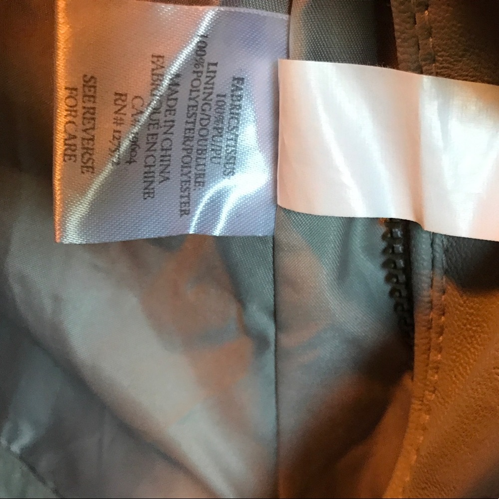 Jacket - Picture 6 of 6