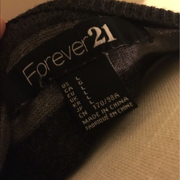 Forever 21 soft sweaters - Picture 2 of 2