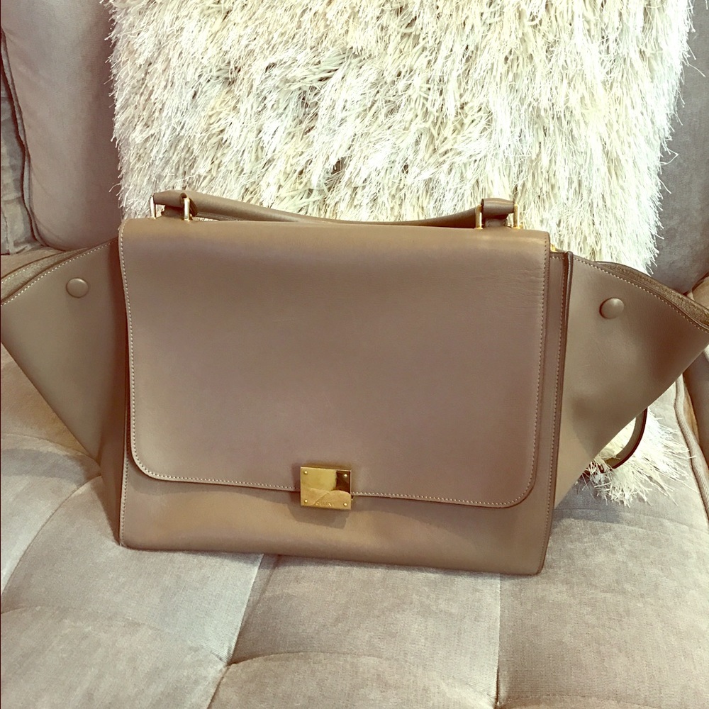 Gorgeous taupe Celine trapeze bag from Neimans!