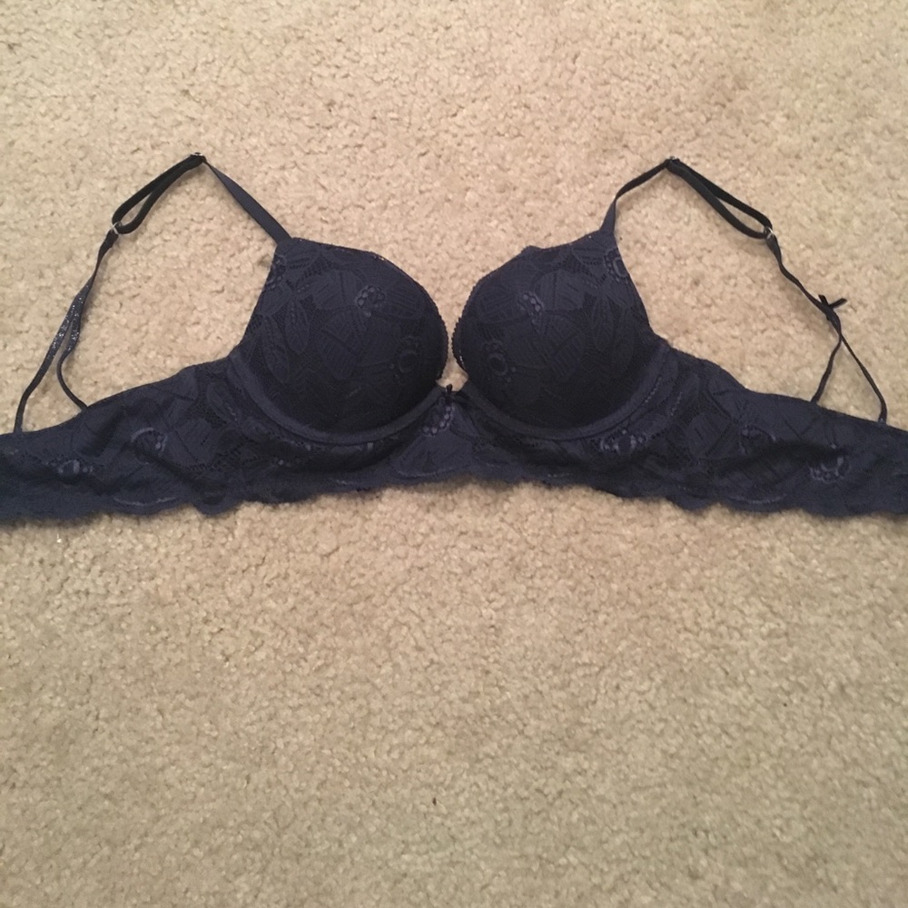 AERIE navy push-up bra