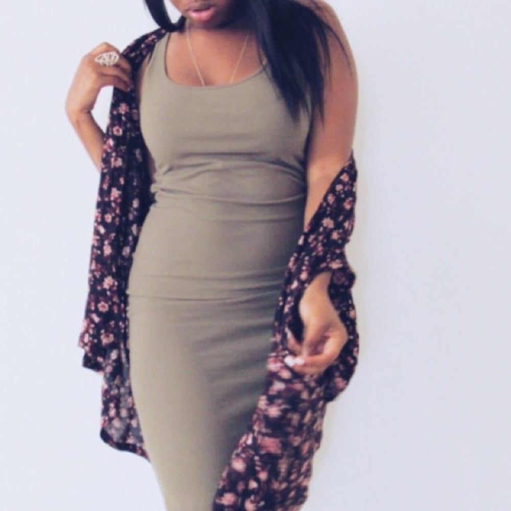 ⚠️‼️ SALE‼️⚠️ 🌞Summer Green Bodycon Dress!🌞