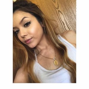 Meet your Posher, Anayeli