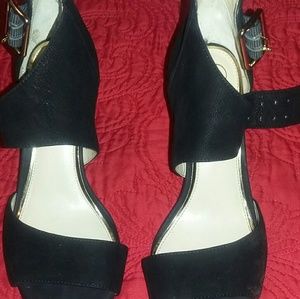 Jessica Simpson black suede heels