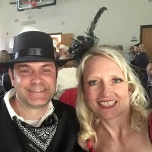 Meet your Posher, Becky