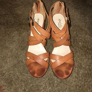 ✨CHARLOTTE RUSSE WEDGES ON SALE✨