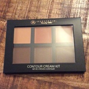 Anastasia Beverly Hills Cream Contour Palette