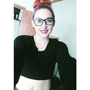 Meet your Posher, Courtney