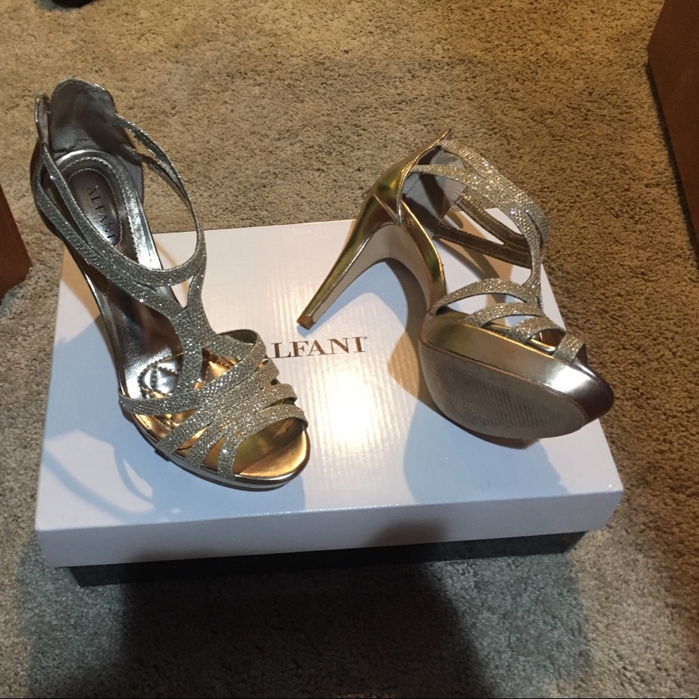 Alfani heels