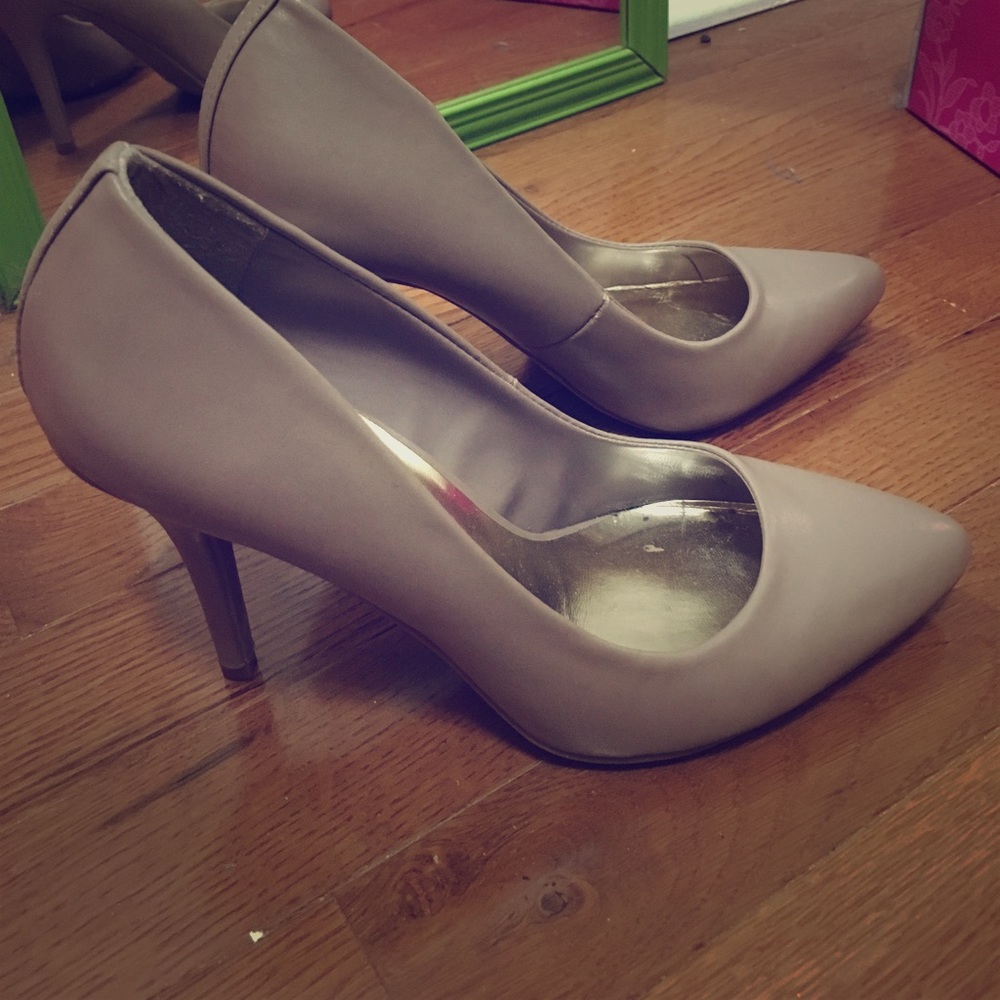 Nude heels